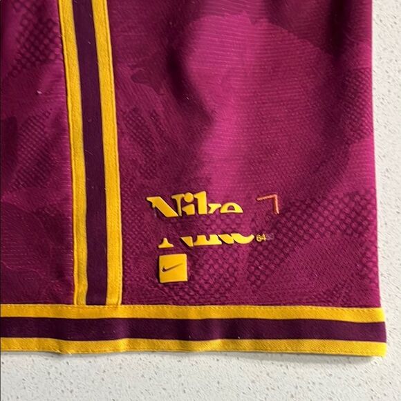 Nike Athletic Shorts Lightweight Design Basketball Mens L - Picture 8 of 9